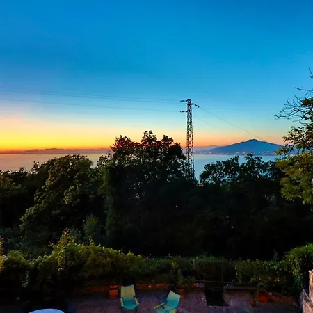 Privata Con Biliardo E Vista Sul Golfo Di Napoli Villa